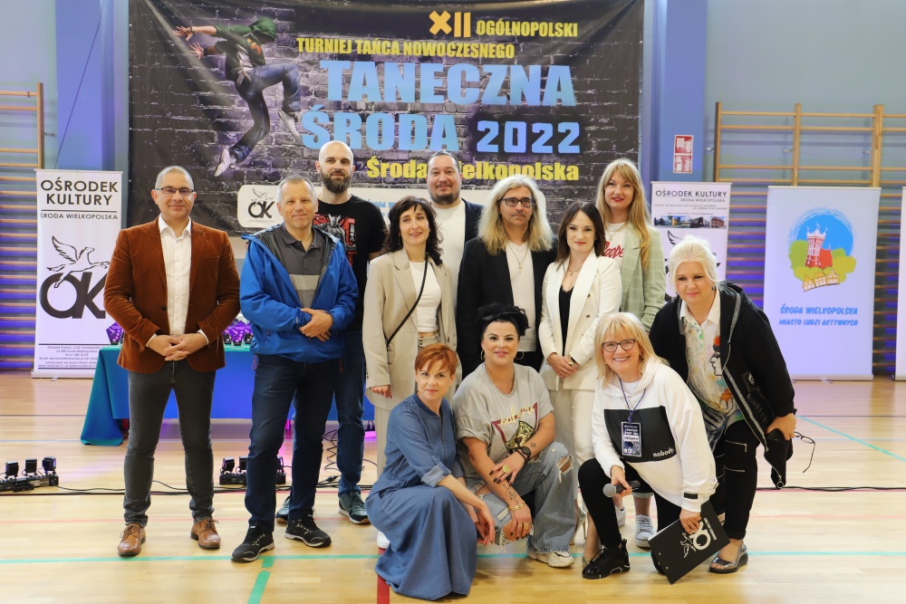 XII Ogólnopolski Turniej Tańca Nowoczesnego Taneczna Środa 2022, organizatorzy rajdu wraz z sędziami